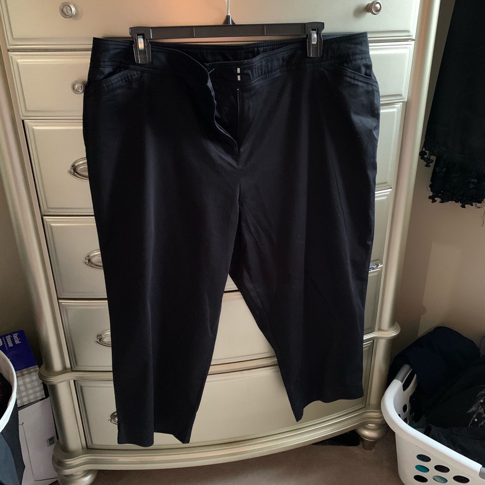 Avenue Crop Pant